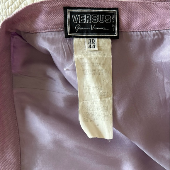 Gianni Versace-Versus- Elegant Lavender Women's Skirt Made in Italy. - Picture 2 of 4